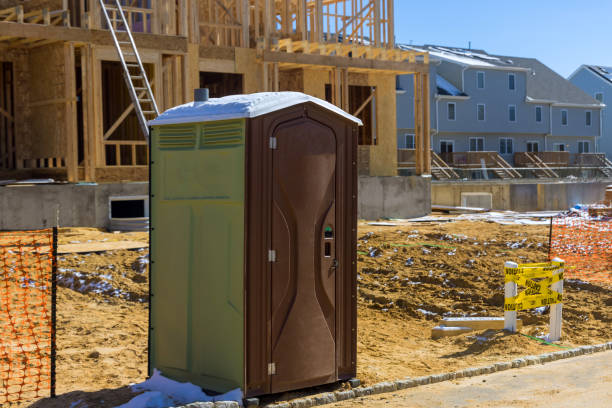 Portable Toilet Options We Offer in Elba, AL